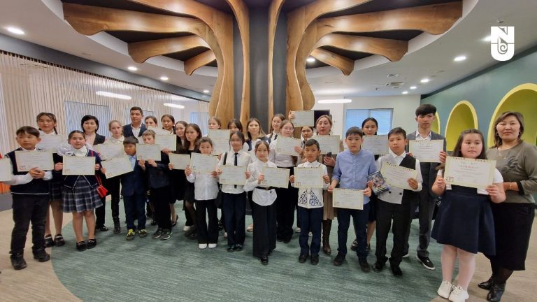 “A Journey into the World of Fairy Tales” event was held at the NU Library in honour of International Children's Book Day. The event organizers are Petr Lapo, Gaziza Tarik from the NU library, Zhaslan Nurbayev, ENU representative, Professors Duishon Shamatov, Janet Helmer and Michelle Bеdeker and graduates Aigerim Baizhumayeva and Arai Sarsenbai from NUGSE.