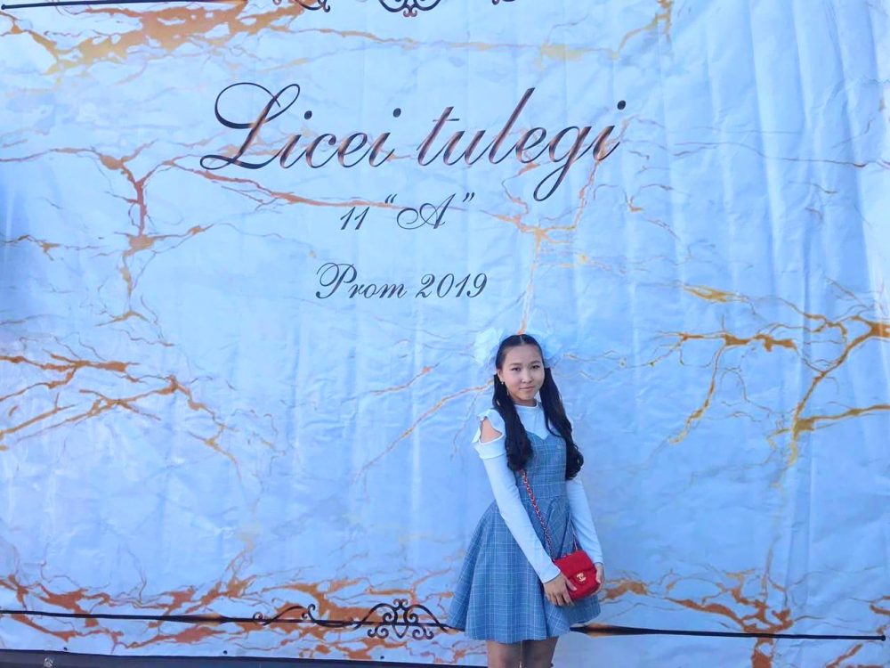 Last year, Aiym Omirtaeva took the 5th place in the overall the 2018 IQanat Republican Olympiad hosted at NU. Before competing at the national level, the student first won the regional competition for the Zaisan district in East-Kazakhstan.