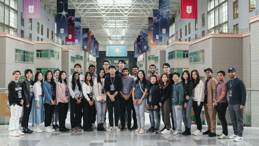 Scientists from the Institute of Smart Systems and Artificial Intelligence (ISSAI), founded by NU School of Engineering and Digital Sciences Professor Hussein Atakan Varol, presented their projects to international students and explained what data they use and from what sources. The Institute researches human/machine interaction and collaboration, augmented/virtual reality, industrial internet of things, power and energy management, bioinformatics, medical imaging, human augmentation, neural interfaces, AI-integrated wearables for diagnostics, natural language processing, smart city, sensor networks, edge computing, and cybersecurity.