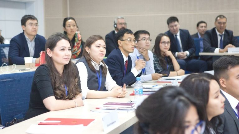 NU GSB in cooperation with the National Bank of the Republic of Kazakhstan annually offers 20-25 grants for the “Master of Science in Finance” program. An article in Tengrinews dispels the stereotype of grants shortage in the financial sphere and talks about the possibilities of free education at NU and its advantages.