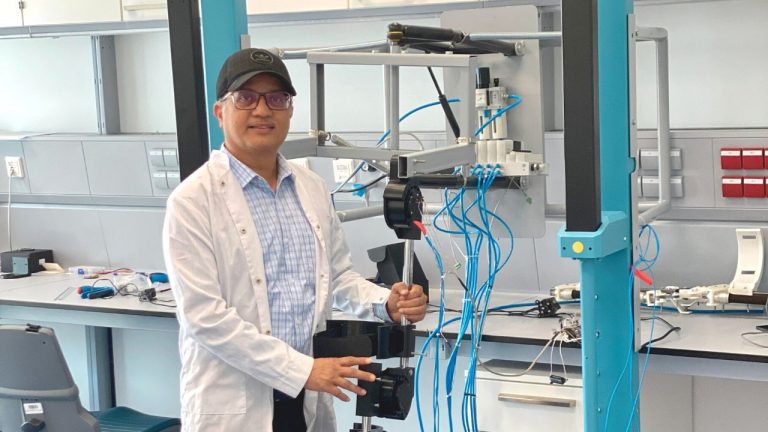 Professor also dreams of launching a nanosatellite, the development of which has already begun jointly with the space agencies of Kazakhstan and India. He spoke about these and other projects in our rubric interview.