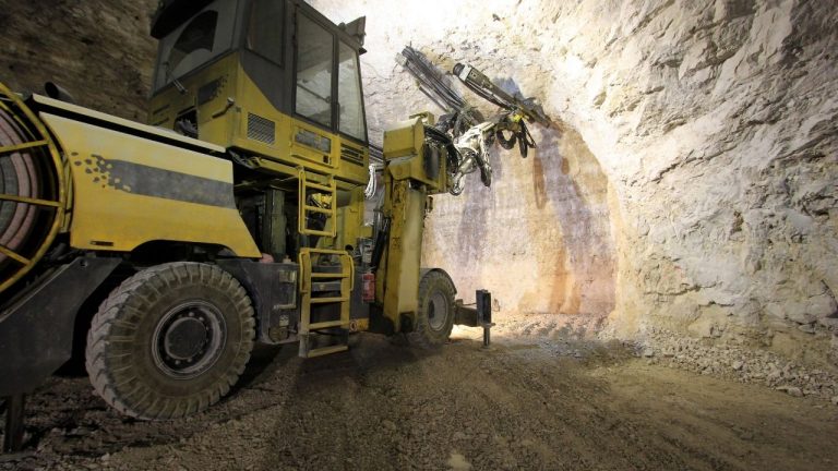 Our new guest of ‘Galym-Galam’ rubric is Professor Randy Doyle Hazlett, Dean of NU School of mining and geosciences. Prof.