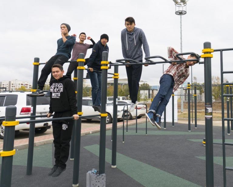 The sports ground was solemnly opened in the university with the Bank of Astana. The main features are: Work Out (outdoor sports ground) and Street ball (ball court).