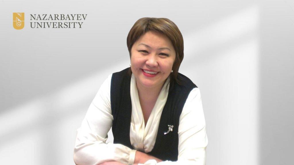 6 сәуірден бастап Назарбаев Университетінің барлық студенттері үшін онлайн режимінде сабақтар басталды. Университет оқытушылары Moodle, Zoom, Qualtrics, PowerPoint; электронды журналдар мен кітаптар, оқулықтар сияқты Университеттің оқу ресурстарын және Инновациялық оқу орталығының ресурстарын пайдалана отырып, онлайн сабақтар өткізеді.