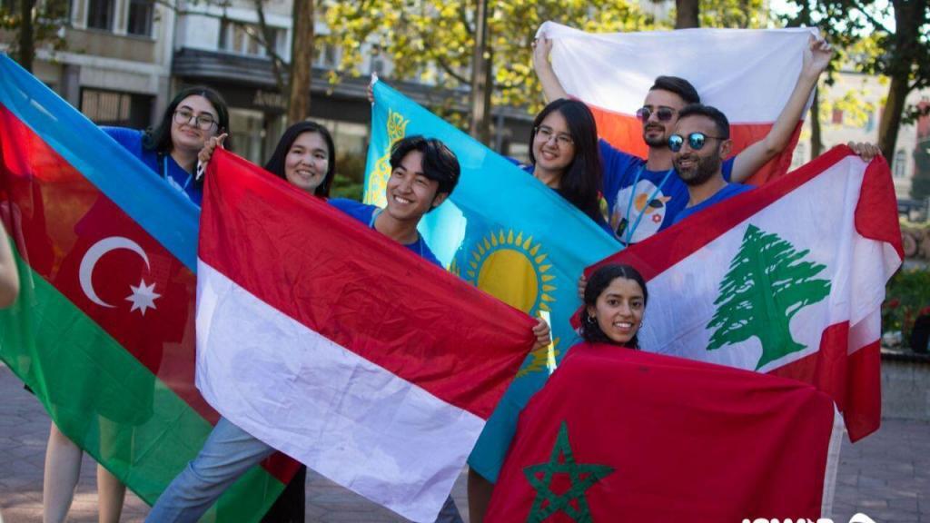 The festival is open to students from all over the world; this year, they came from more than 50 countries. ISWiB was held under the motto "Nurture Our Future" and was dedicated to sustainable development.