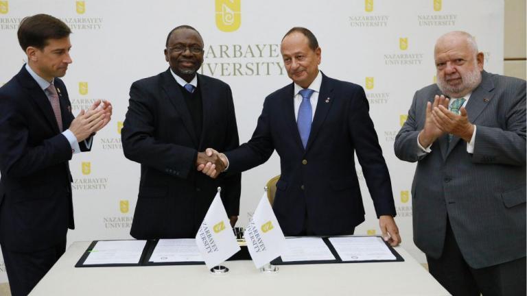 Подписание документа состоялось во второй день съезда и стало важным шагом в укреплении образовательных и культурных связей между двумя организациями. В торжественной церемонии подписания приняли участие президент FICAC Николаос Маргаропулос, и.