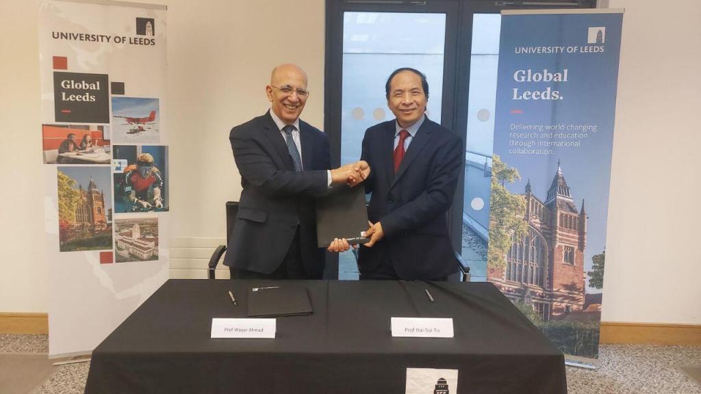 Партнерство охватывает совместные исследования, конференции и симпозиумы, профессиональное развитие, обмен студентами, двойные дипломы и совместные докторские диссертации. Уже есть договоренности о развитии гуманитарных и социальных наук, в перспективе сотрудничество охватит вопросы охраны окружающей среды, инженерии, физических и биологических наук, а также медицины.