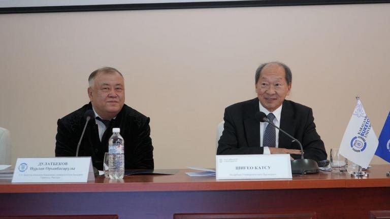 On January 27, 2023, NU President Shigeo Katsu, also a chair of the Development Solutions Network in Kazakhstan (SDSN Kazakhstan), officially inaugurated the Karaganda Buketov University as a member of this National Network. Last year, under the umbrella of the global SDSN, which works closely with United Nations agencies, multilateral financing institutions, the private sector, and civil society,The Kazakh chapter was approved as a National Network hosted by NU.