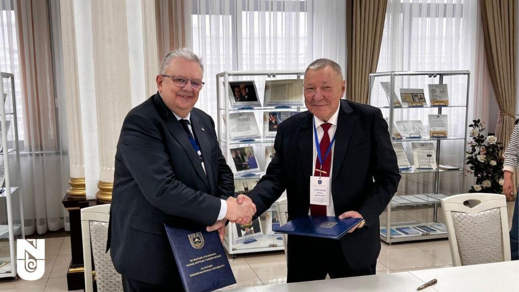 The signing ceremony took place within the framework of the 2nd Conference of the Eurasian Academic Alliance for Global Health, which was taking place in Almaty. The Memorandum aims to establish and develop cooperation in education, research and health care.