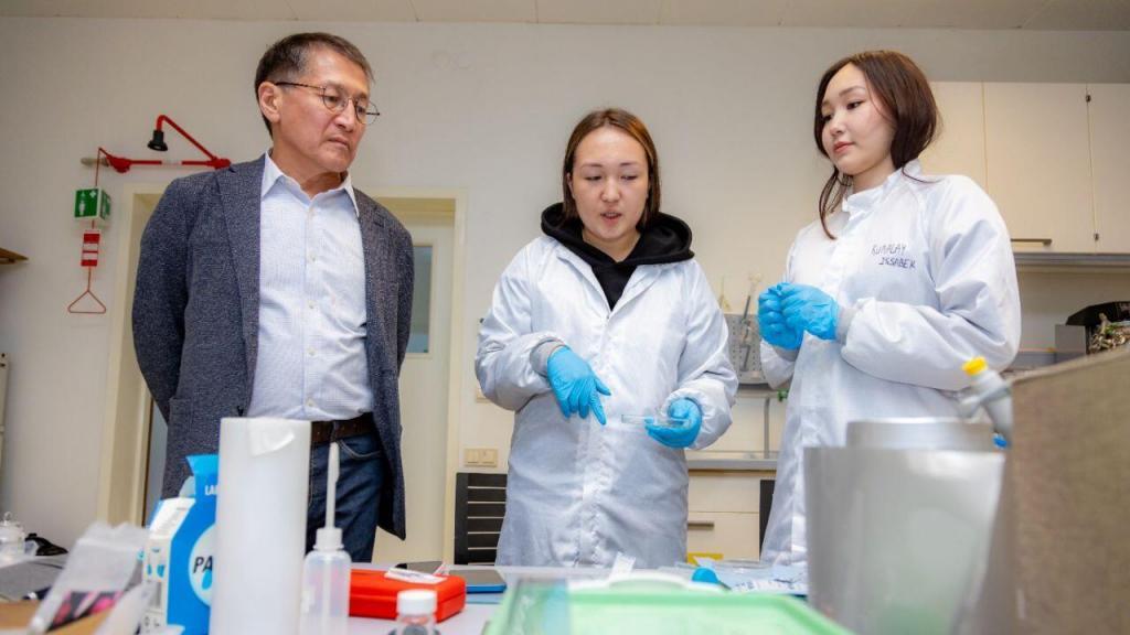 This year, over 80 individuals, including scientists from Nazarbayev University (NU) and the National Laboratory Astana (NLA), have been recognized. The K.