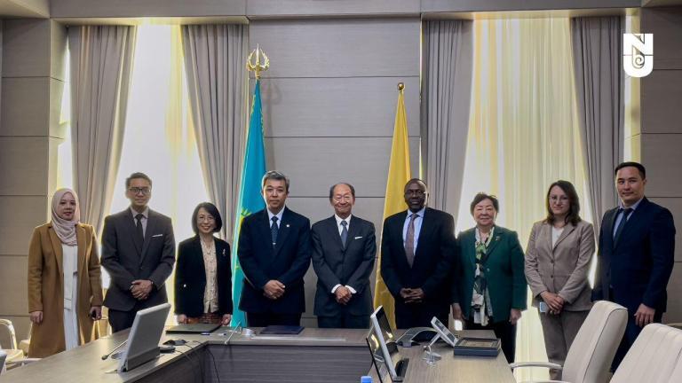 NU is expanding academic cooperation with leading universities in the world. As part of the Alliance of Asian Universities Forum, which is taking place in the capital, NU signed two cooperation agreements: the Memorandum of Cooperation with the "Universiti Malaya", and the "Agreement on Student Exchange" with Tsinghua University.