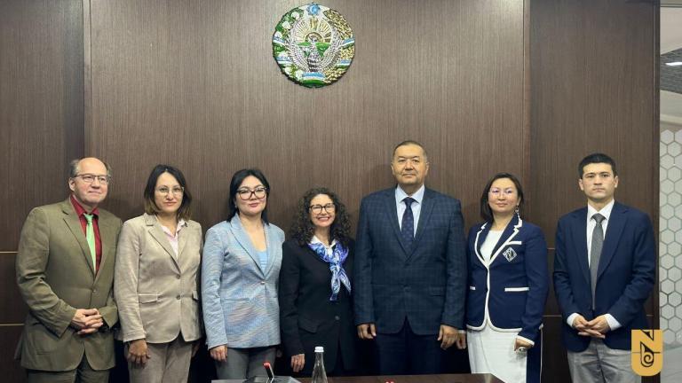 On April 30-May 2, an NU delegation visited leading universities and schools in Uzbekistan to strengthen ties and build bridges of cooperation between the two countries. Over the three days, the delegation met with representatives of the Kazakh Embassy in Uzbekistan, the Ministry of Higher Education and Innovation of Uzbekistan, and the management of educational institutions, including the National University of Uzbekistan, University of World Economy and Diplomacy, Tashkent Medical Academy, New Uzbekistan University, OXUS University, and others.