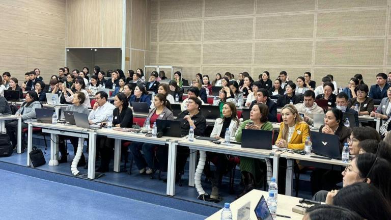 «Мұғалімдердің білім беру моделін енгізу және оның мазмұнын нығайту» ауқымды жобасы қаңтар-маусым аралығында 43 университеттен 1800 педагогтарды оқытып жатыр. Осы жоба аясында 26 ақпаннан 1 наурызға дейін CLIL технологиясы, пәндік-тілдік интеграцияланған оқыту бойынша, 18 ЖОО-дан 100 оқытушыға арналған тренинг өтті.