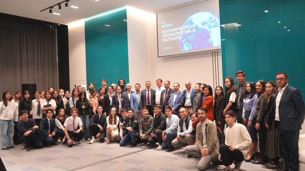 On October 7, professors and students of the Department of Mechanical and Aerospace Engineering, led by Chair Essam Shehab, participated in the “World Space Week: Space Technology and Patents” meeting. The National Institute of Intellectual Property (QazPatent) organized the event as part of World Space Week.