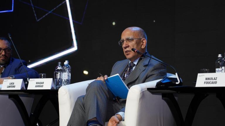 Спикерлер қатарында NU өкілдері – президент Вакар Ахмад, NLA бас директоры Дос Сарбасов және вице-провост Аида Сағынтаева бар. «Жоғары білімнің жаһандық аренадағы бәсекеге қабілеттілігі: стратегияны қалыптастыру» панельдік сессиясында Вакар Ахмад Қазақстанның жоғары білім және ғылым жүйесінде реформа жасау моделі болуға ұмтылатын Nazarbayev University стратегиясы туралы айтып берді.