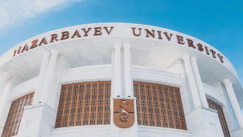 Dear NU Students,As announced at the Town Hall meetings last week, during the Spring 2022 semester, NU will gradually return to in-person classes. Fully vaccinated students will be scheduled to arrive and reside on Campus on a week-by-week basis.