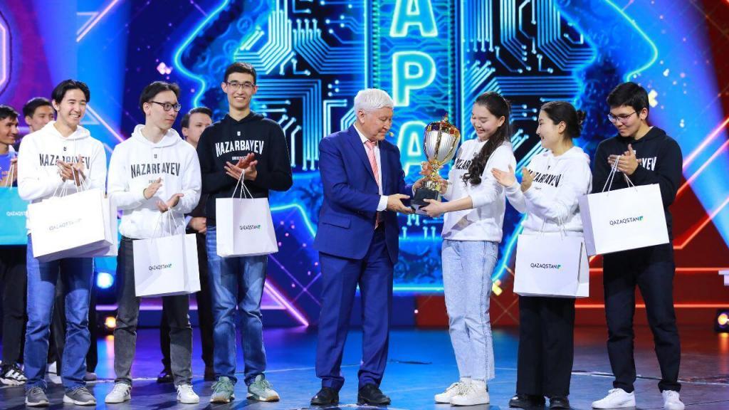 Dara nationwide contest, organized by the Qazaqstan Channel concluded on September 24, following four months of spirited competition. A total of 32 teams representing 28 of Kazakhstan's leading higher education institutions, with over 200 students hailing from 16 cities across the country, gathered to showcase their intellectual prowess.