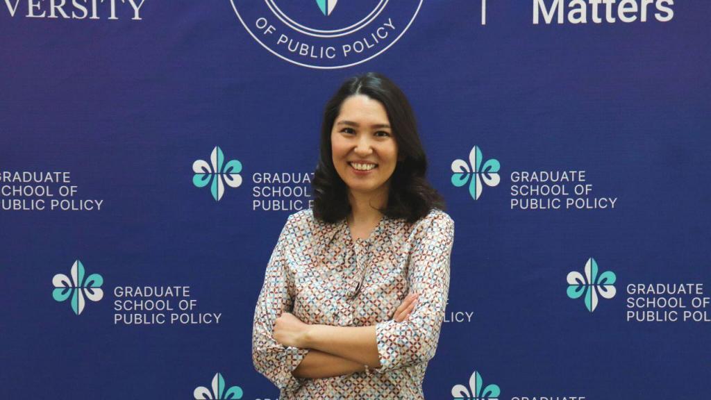 Can you tell us a little bit about your education and professional experience?In 2011, I received my bachelor's degree from the University of Buffalo, American State University of New York, majoring in Finance. At the same time, I worked at Aquasol Corporation as an international sales manager.