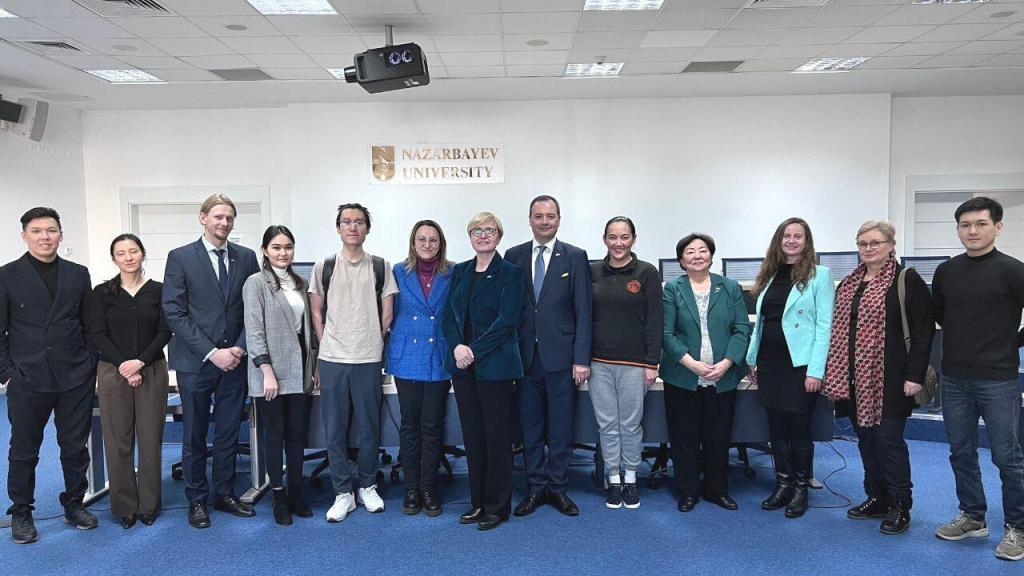 Ms. Marge Mardisalu-Kahar, Director General of the Eastern Europe and Central Asia department of the Ministry of foreign affairs of Estonia, gave a guest lecture at NU on the topic “Estonian Security Policy Journey”.