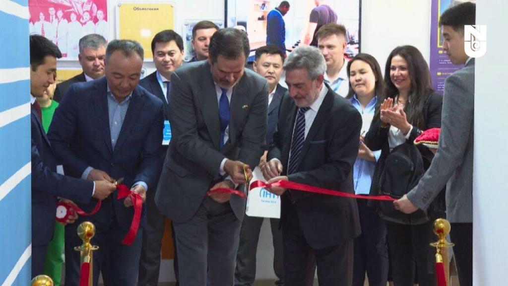 The first factory in Central Asia to produce coronary stents and balloons based on the technopark of NU was opened in Astana. Domestic production will allow local cardio centers to purchase medical devices 30% cheaper than similar imported ones.