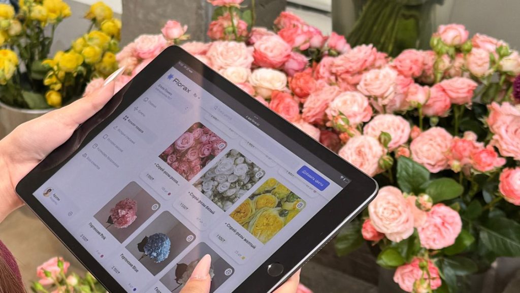 czvety aruhan A few years ago, relatives of Arukhan Kenes encountered a problem familiar to many flower shop owners: sales were growing, but the business itself remained difficult to track. Flowers disappeared through unnoticed write-offs, pre-orders were lost, and inventory was managed across spreadsheets and messaging apps.